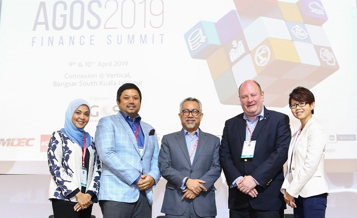 Ruben Emir Gnanalingam, Group MD, Westports Holdings Bhd (2nd from left) and Idham Nawawi (3rd left) were some of the speakers at the AGOS2019 Finance Summit organised by Joon Teoh of AGOS Asia (right).