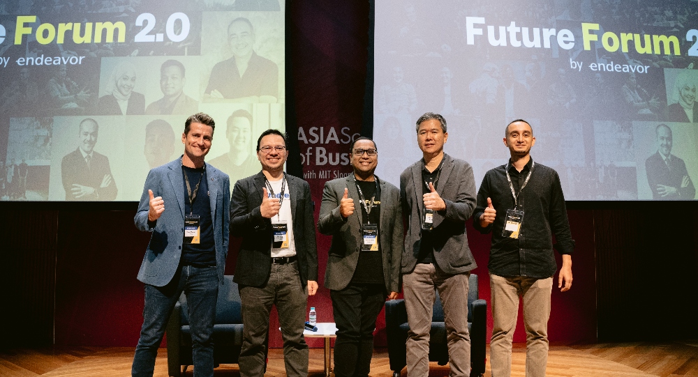 Peter Murray, Country General Manager, Malaysia and Asia Emerging Markets, AWS; Norman Vanhaecke, Group CEO, Cradle Fund Sdn Bhd; Adlin Yusman, Managing Director, Endeavor Malaysia; Jesse Chooi, Scaleup Development, MDEC and Hassan Alsagoff, Regional Head of Loyalty & Marketing, Grab Malaysia.