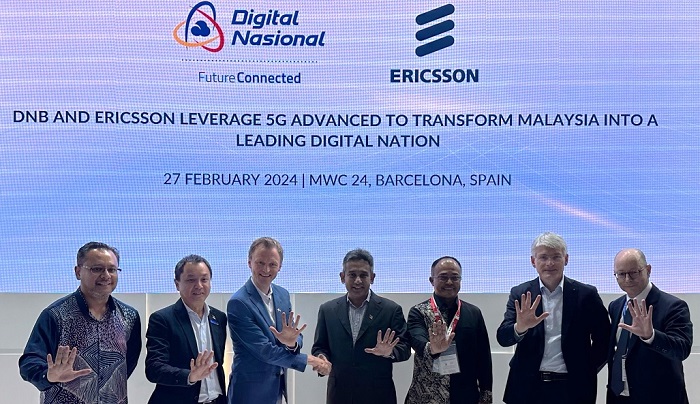 Ericsson and DNB executives at the signing in Barcelona yesterday. David Hägerbro (3rd from left), Head of Ericsson Malaysia, Sri Lanka and Bangladesh signed the MOU with Nasution Mohamed, COO of DNB.