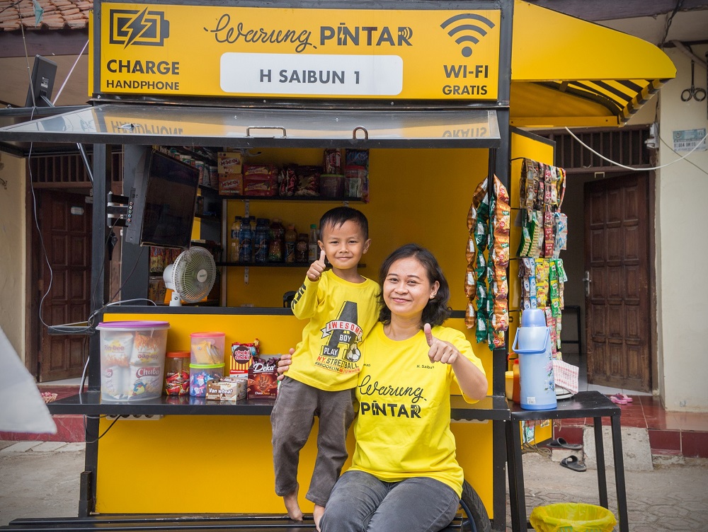 Warung Pintar hits 1,000 kiosks across Greater Jakarta