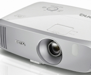 Review: BenQ W2000 projector, IMAX in your home