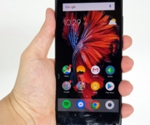 DNA Review: Mi Mix 2 better second time round