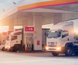 Using telematics to optimise fuel efficiency and reduce costs in fleet management Â 