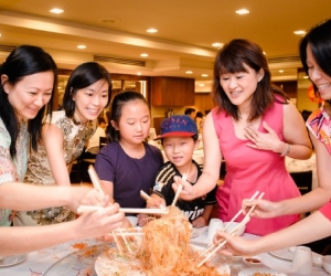 OCBC Bank and PlayMoolah launch Chinese New Year edutainment app for kids