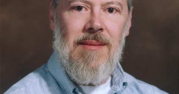 Honoring The Life Of Dennis Ritchie, UNIX Co-creator And Father Of C ...